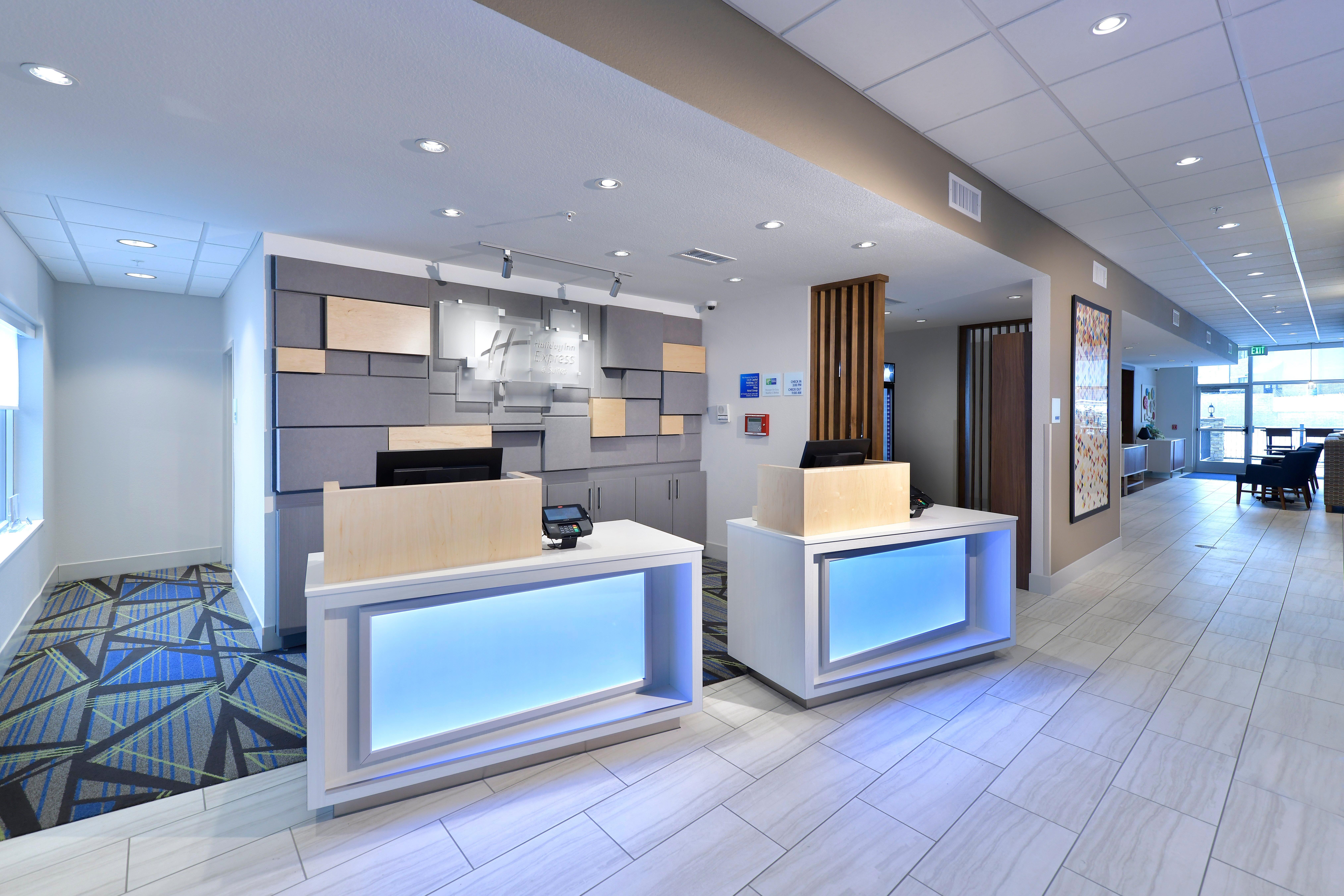 Holiday Inn Express & Suites - Millersburg By Ihg Exterior foto